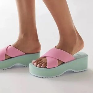 Urban Outfitters Elastic EVA Platform Sandals Size 7, Blue and Pink